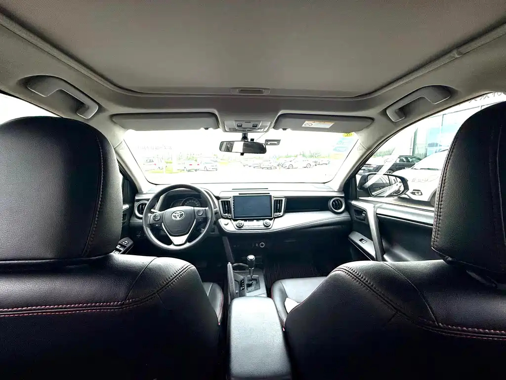 TOYOTA RAV4 RONGFANG 2016