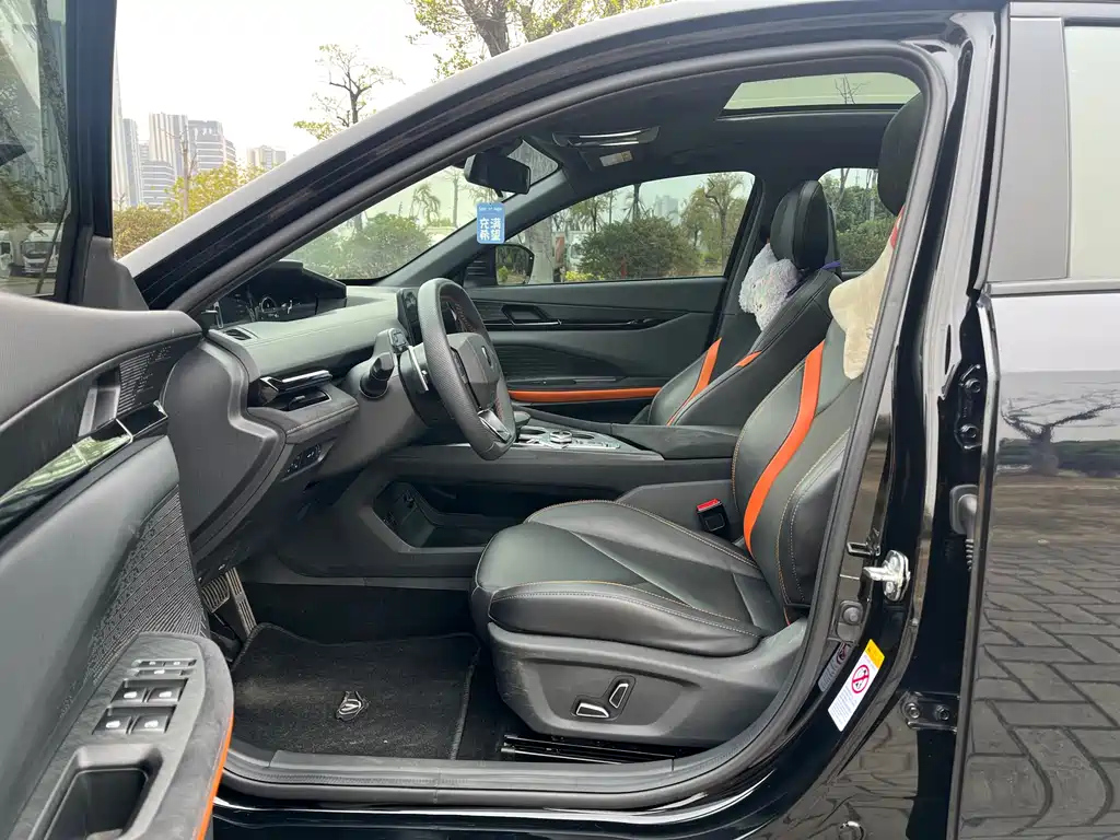 CHANGAN UNI-V 2023