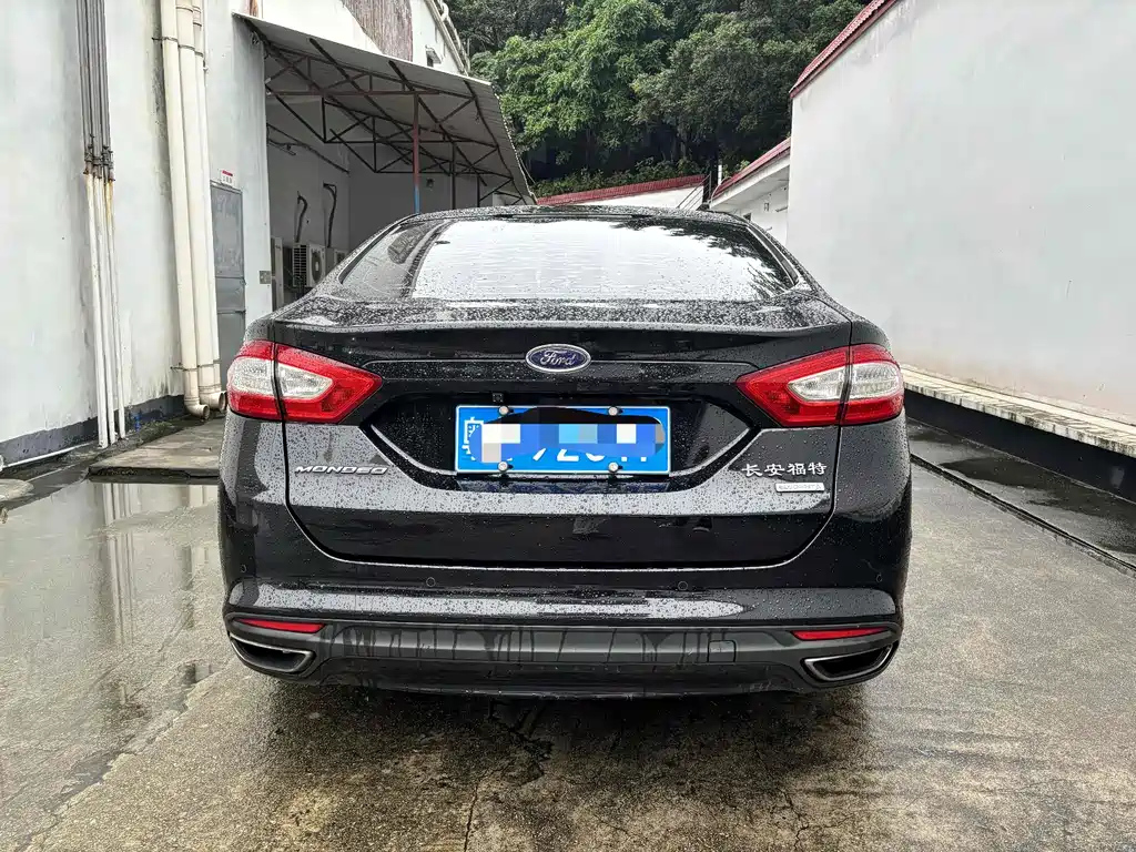 FORD MONDEO 2015
