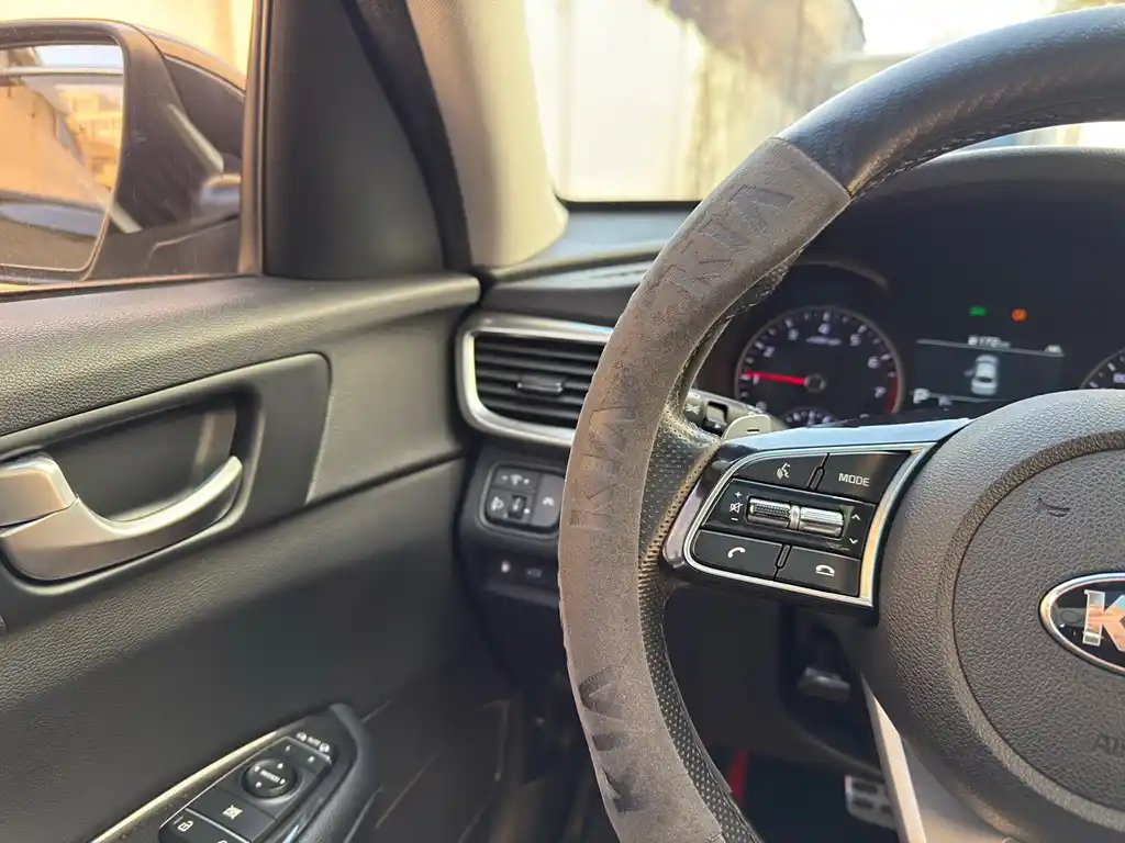 KIA K5 2019