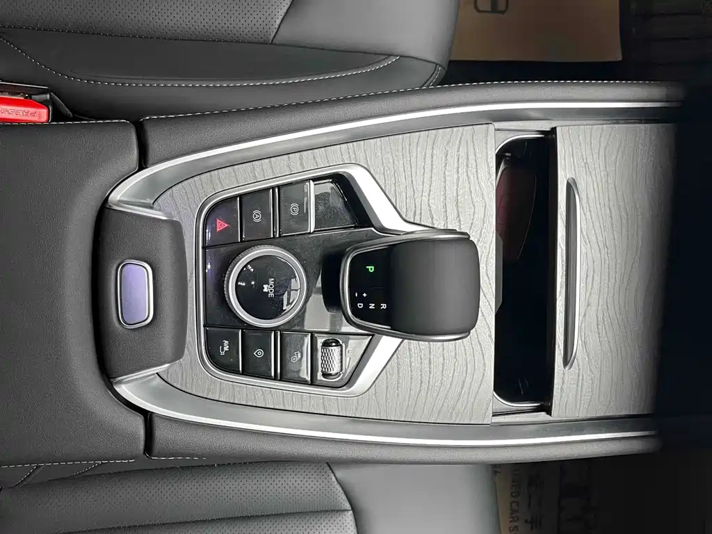 CHERY TIGGO 8 PLUS 2024