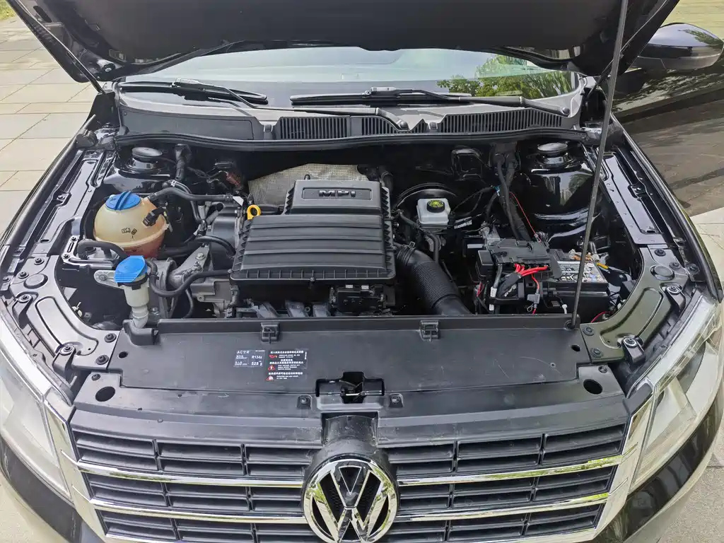 VOLKSWAGEN LAVIDA 2017