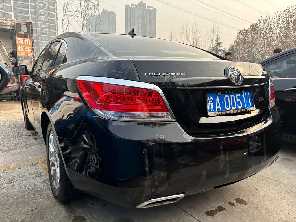 BUICK LACROSSE 2013