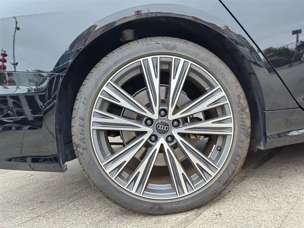AUDI A6L 2023