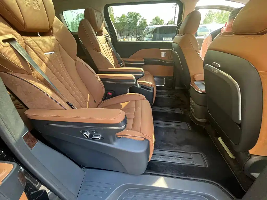 HONGQI HQ9 2023