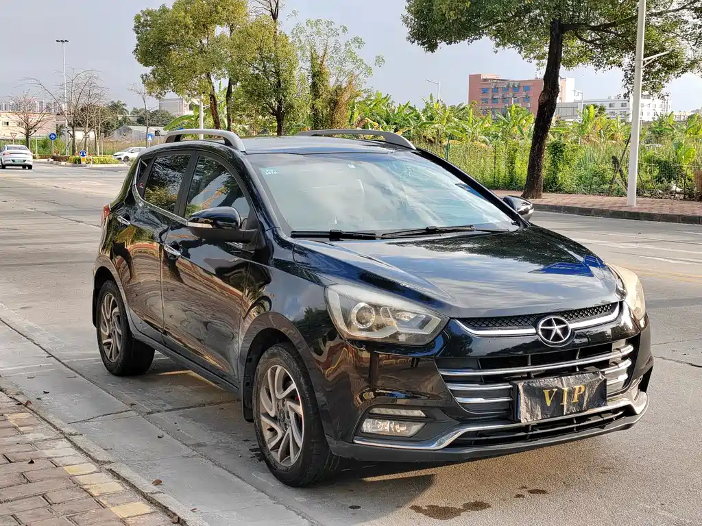 JAC REFINE S2 2016
