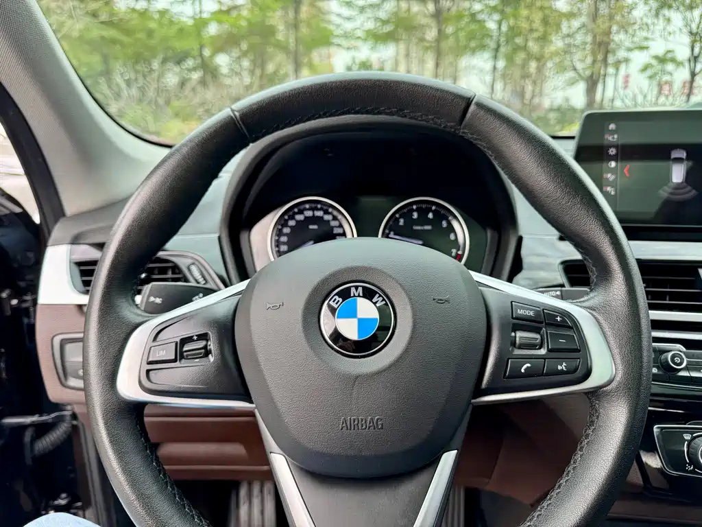 BMW X1 2021