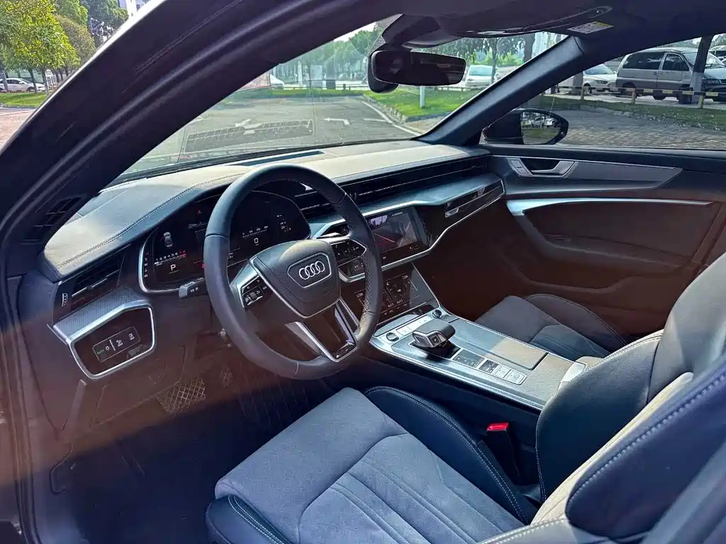AUDI A6L 2024