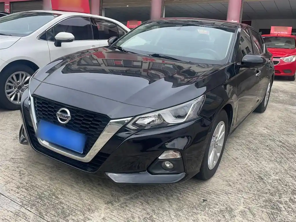 NISSAN TEANA 2021