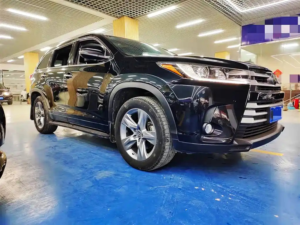 TOYOTA HIGHLANDER 2018