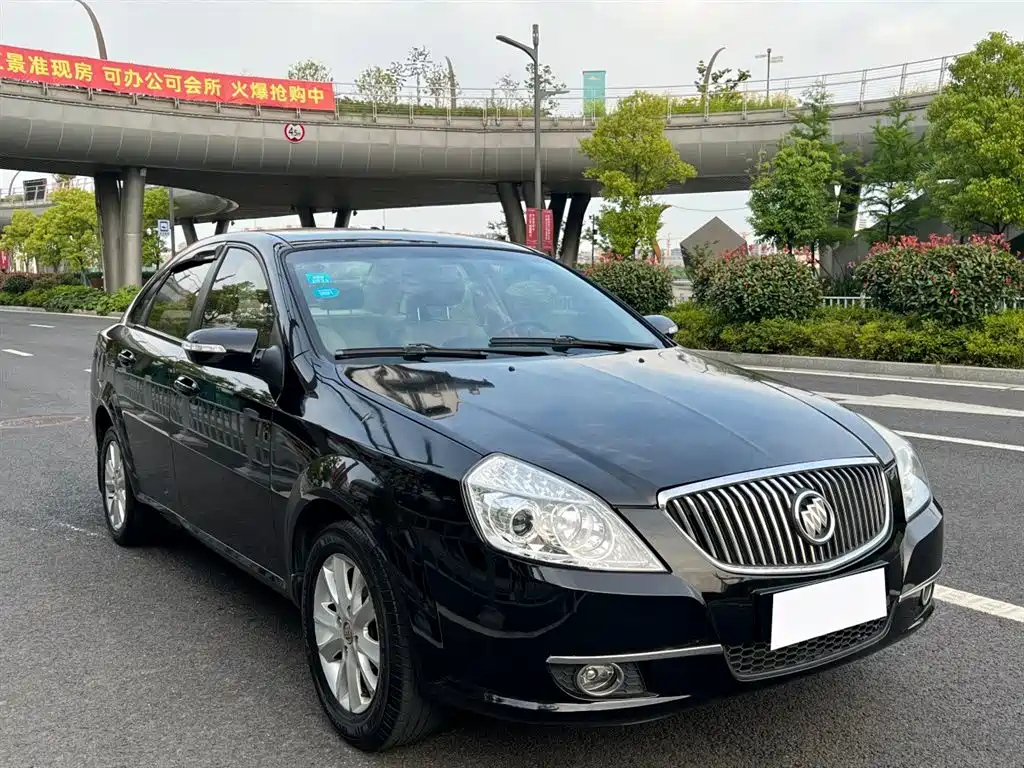 BUICK EXCELLE 2012