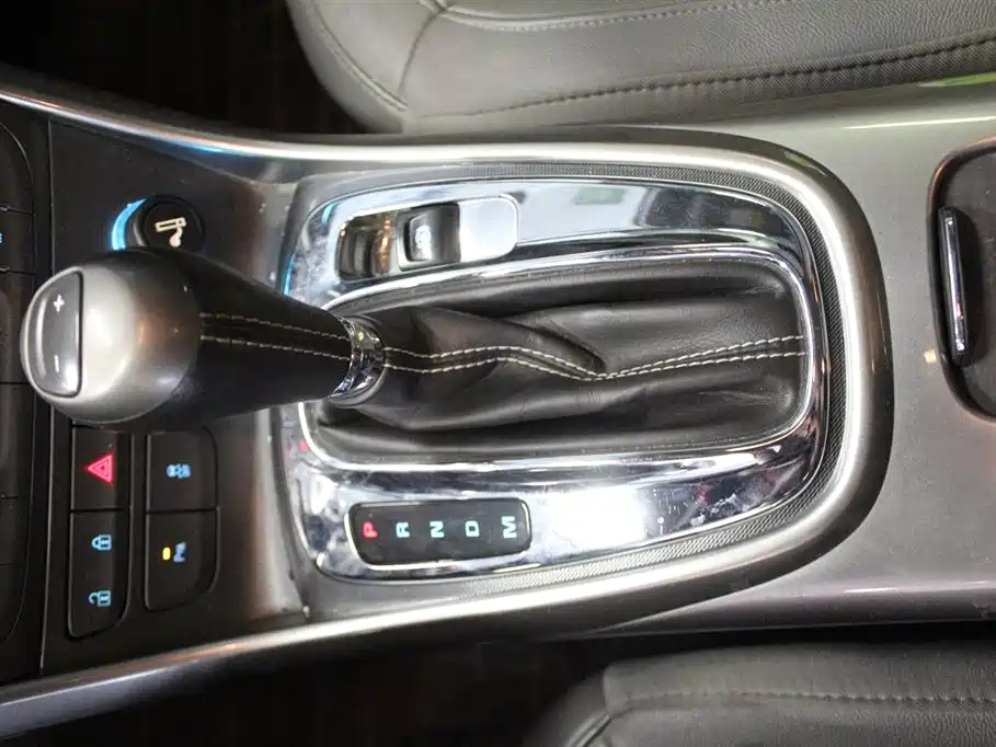 CHEVROLET MALIBU 2012