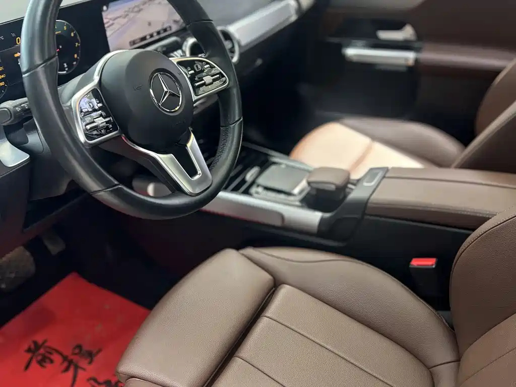 MERCEDES BENZ GLB 2022