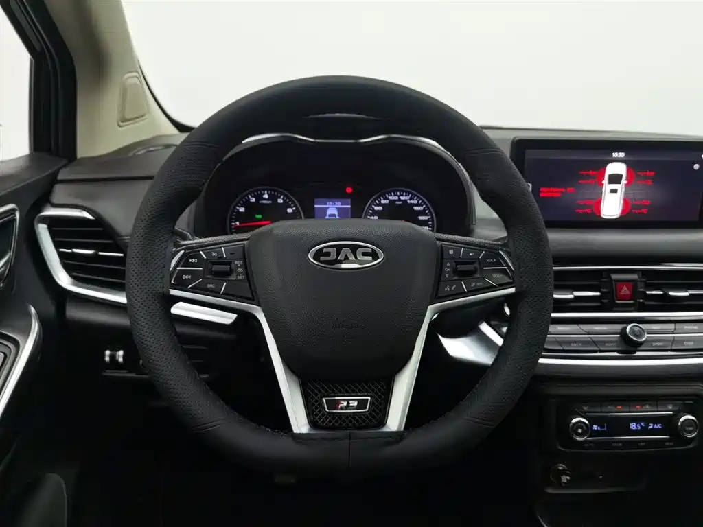 JAC REFINE R3 2018