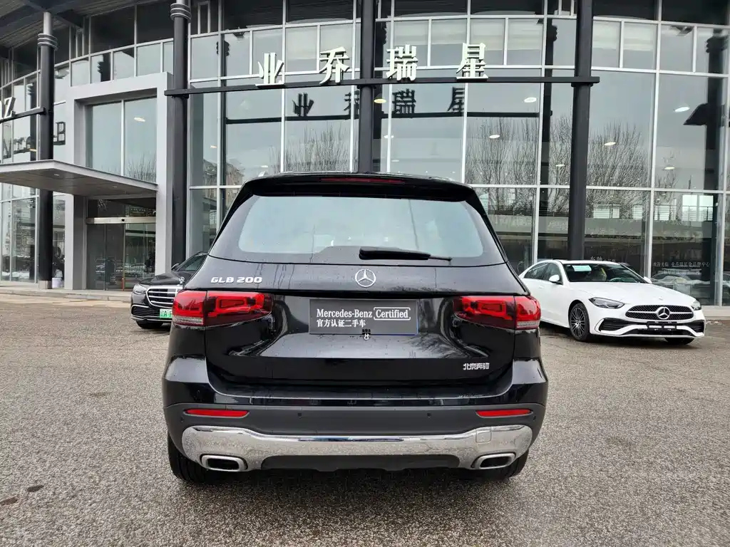 MERCEDES BENZ GLB 2022