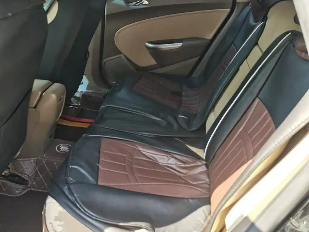 BUICK EXCELLE 2011
