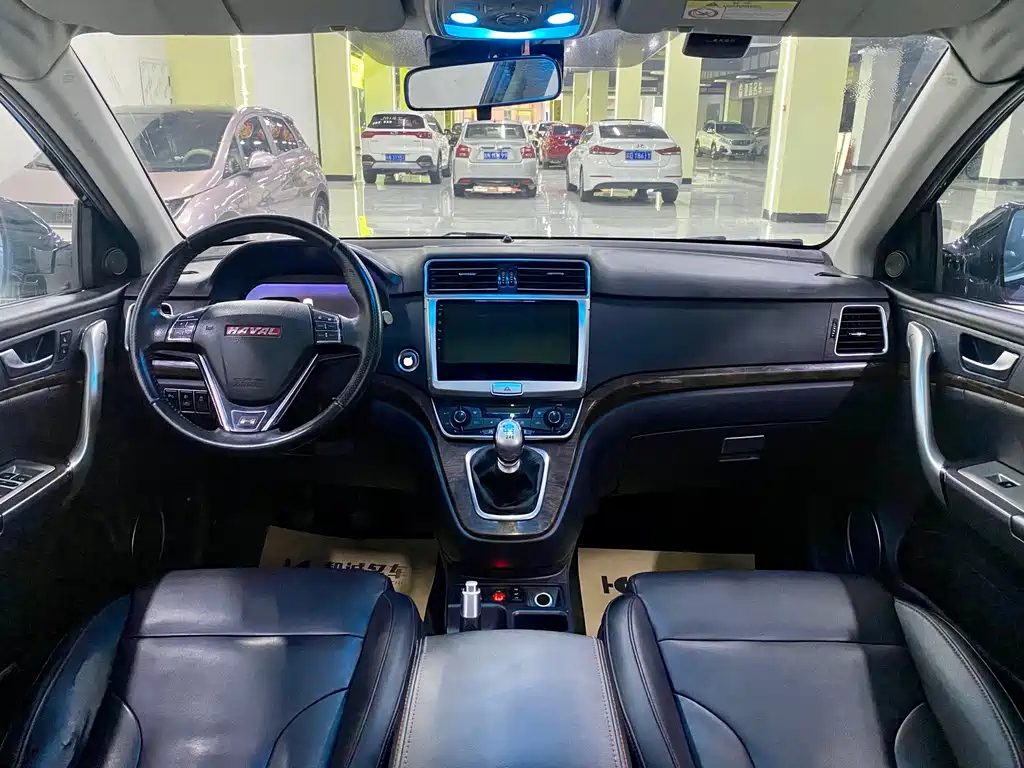HAVAL H6 2015