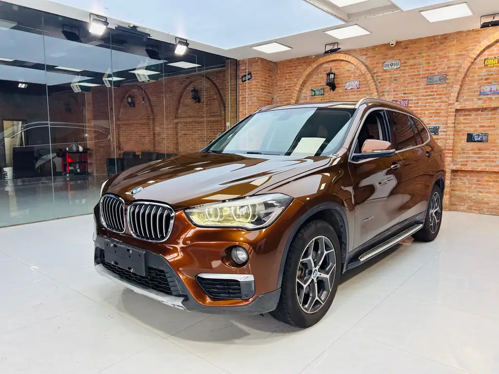 BMW X1