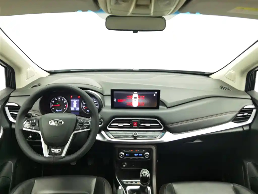 JAC REFINE R3 2018