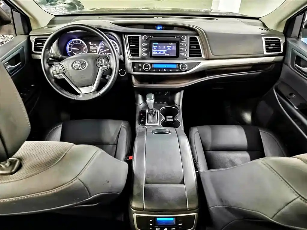TOYOTA HIGHLANDER 2018