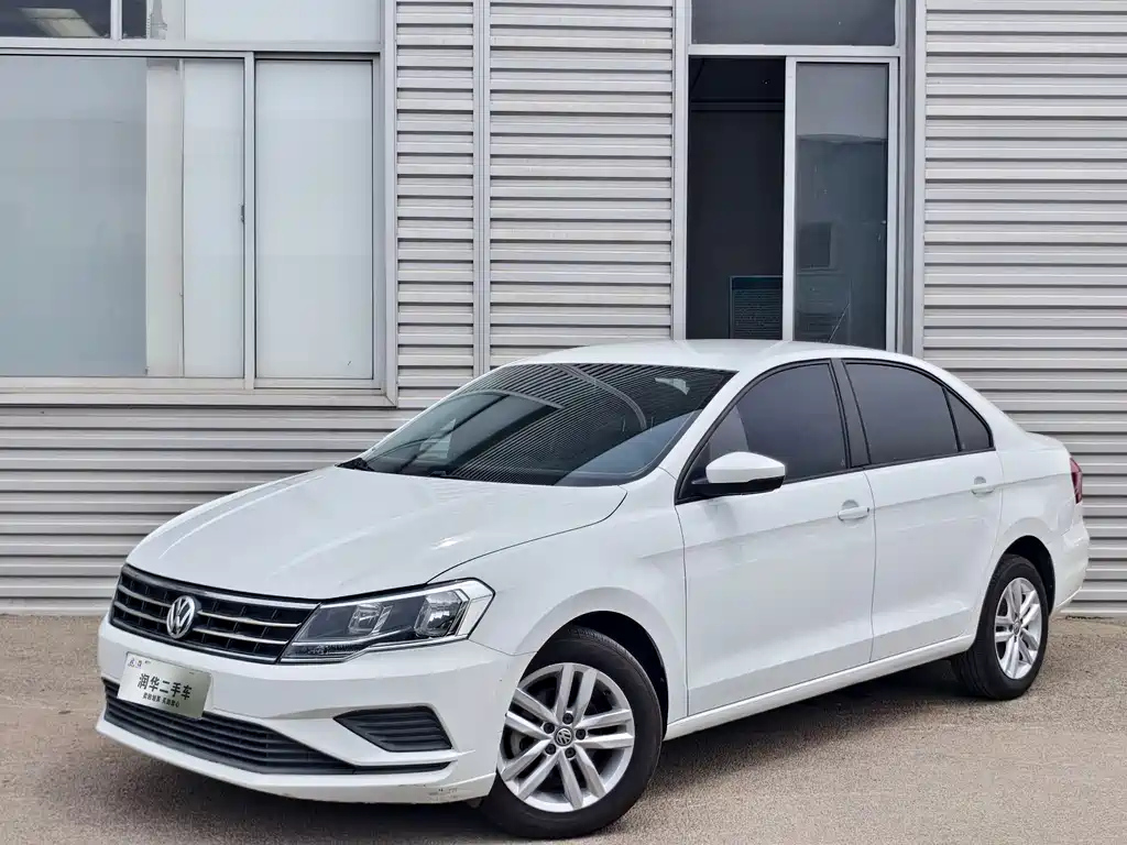 VOLKSWAGEN JETTA 2019