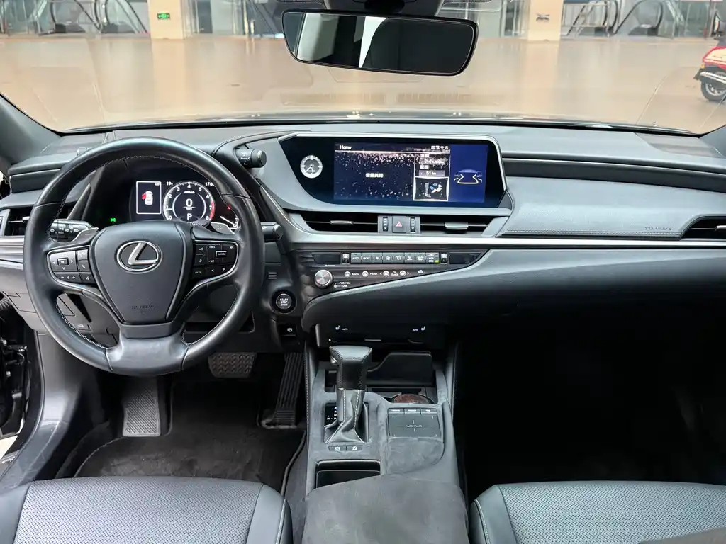 LEXUS ES 2021