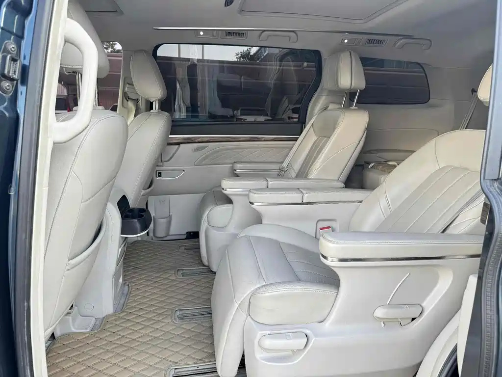 TRUMPCHI M8 2018