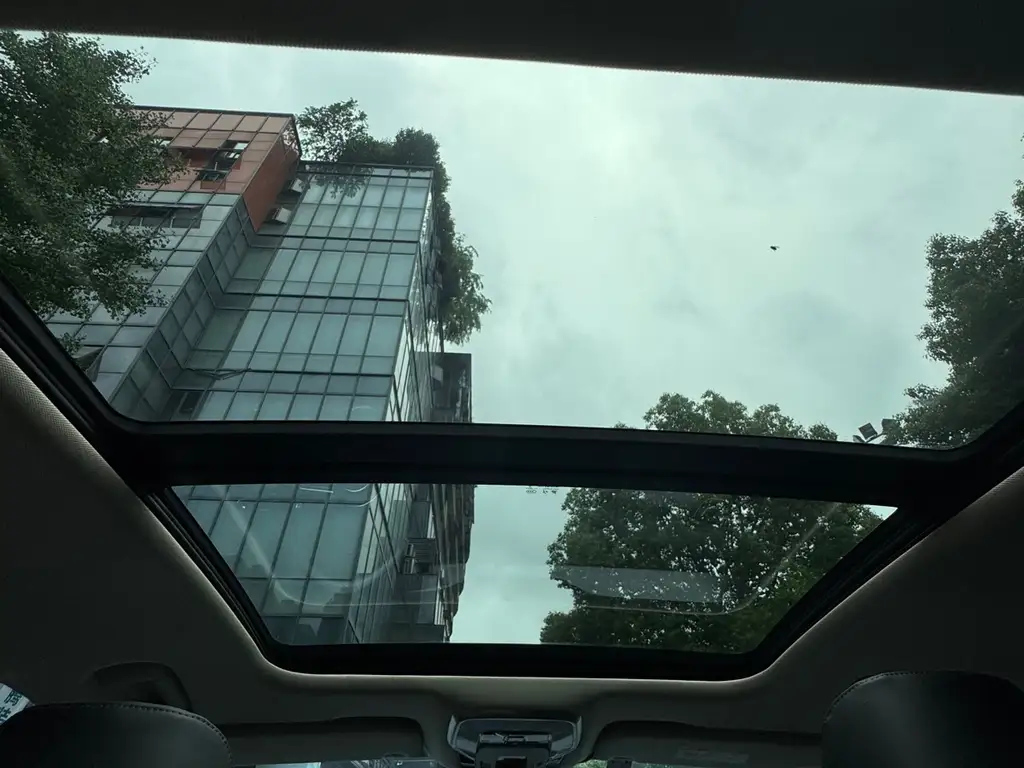 HONGQI H5 2023