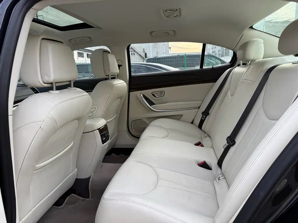 ROEWE E950 2017