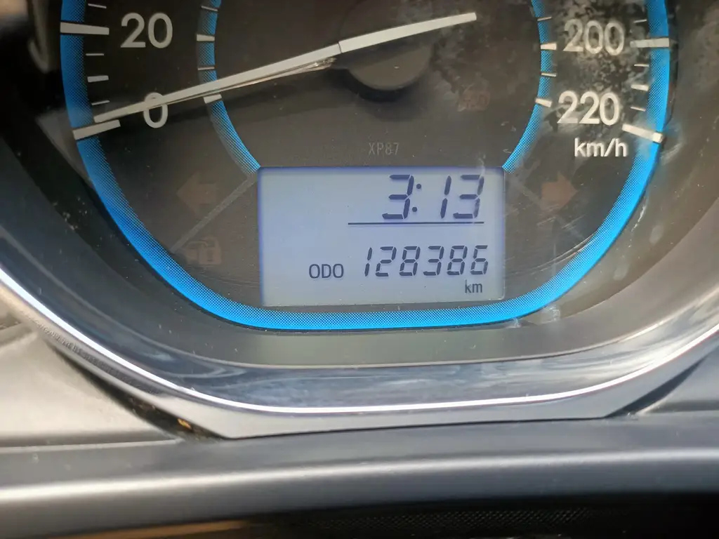 TOYOTA VIOS 2015