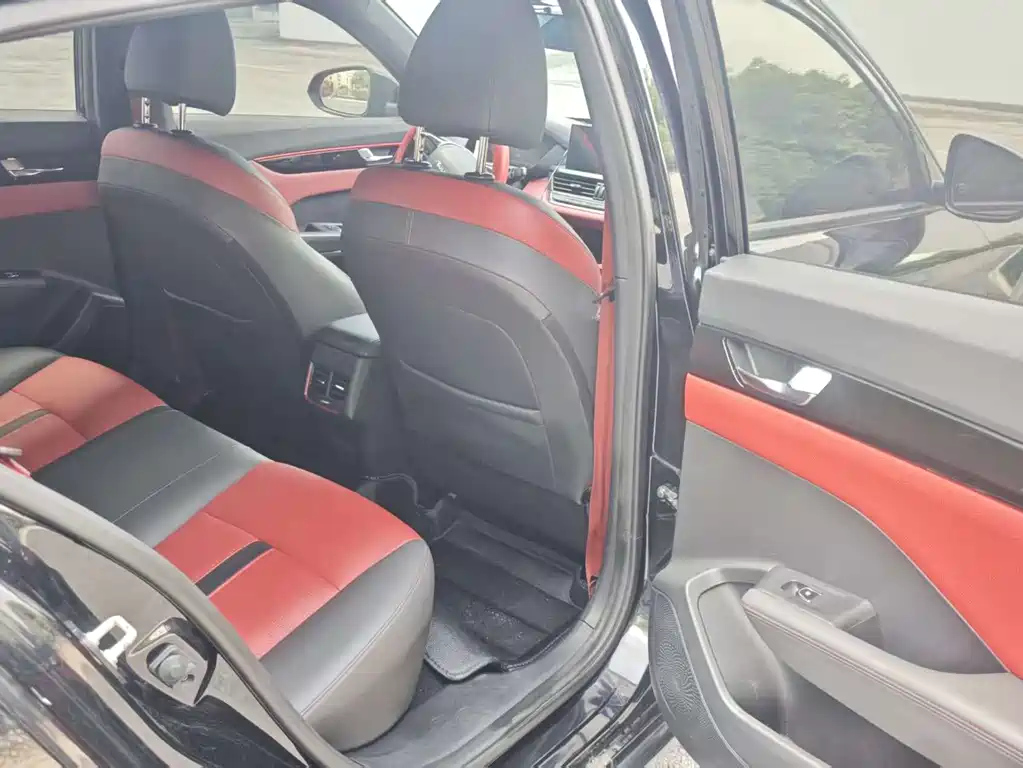 DONGFENG AEOLUS 2021