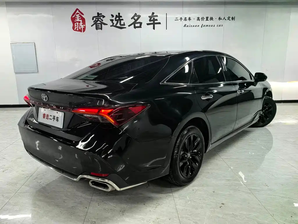 TOYOTA AVALON 2021