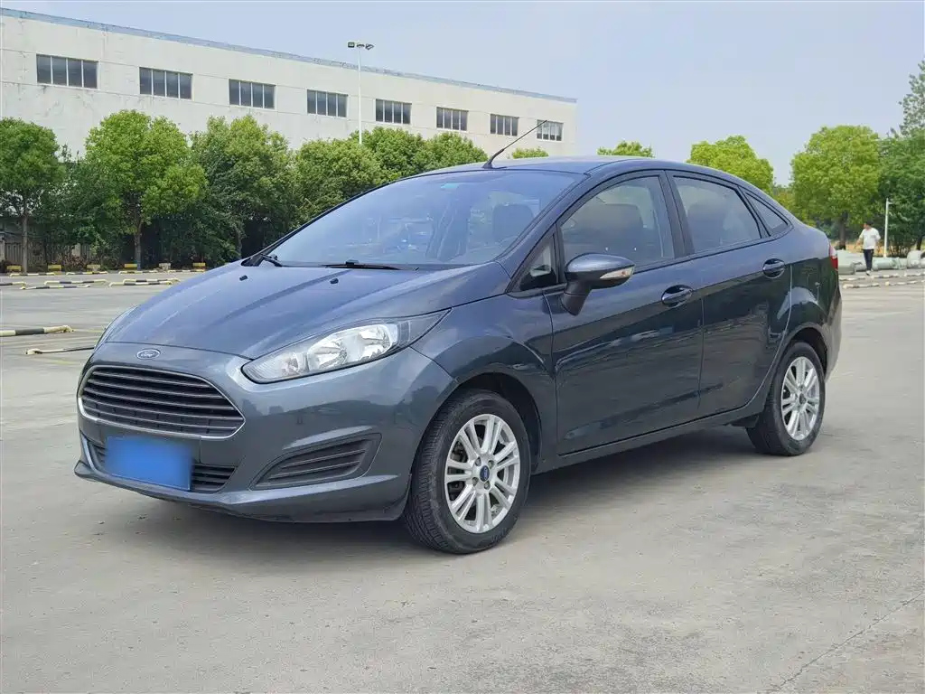 FORD FIESTA 2013