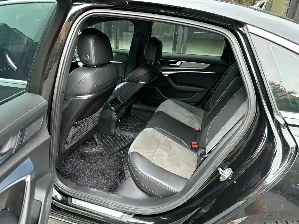 AUDI A6L 2019