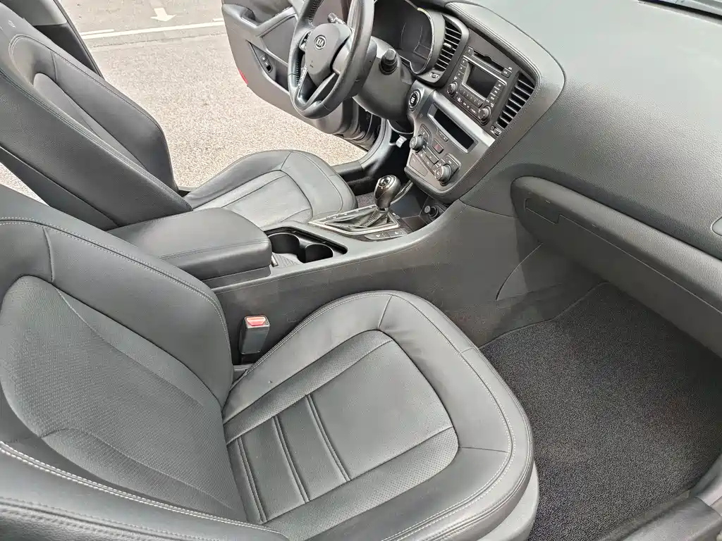 KIA K5 2012