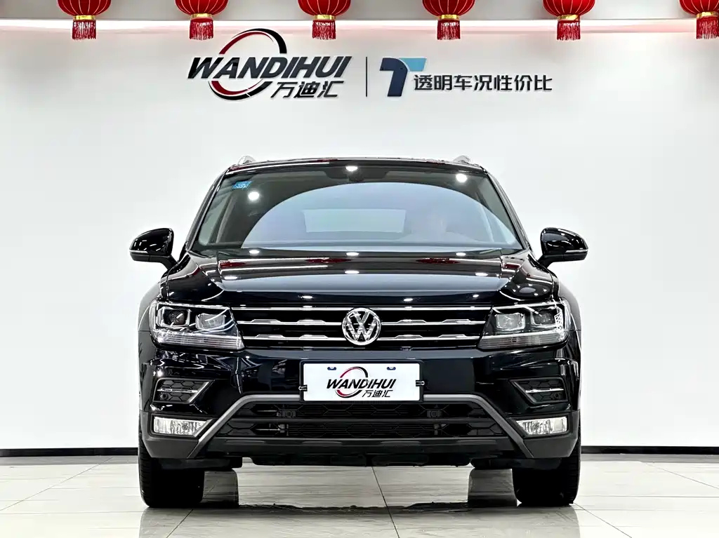 VOLKSWAGEN TIGUAN L 2020