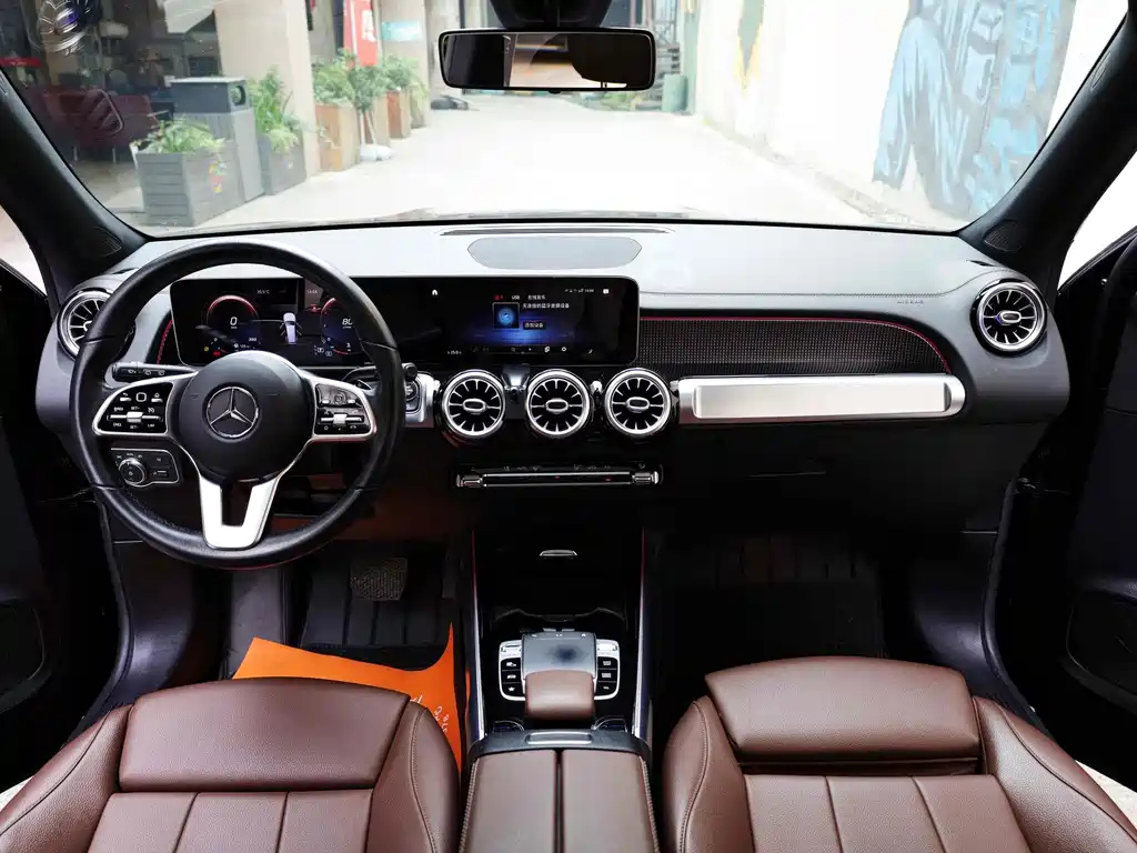 MERCEDES BENZ GLB 2020