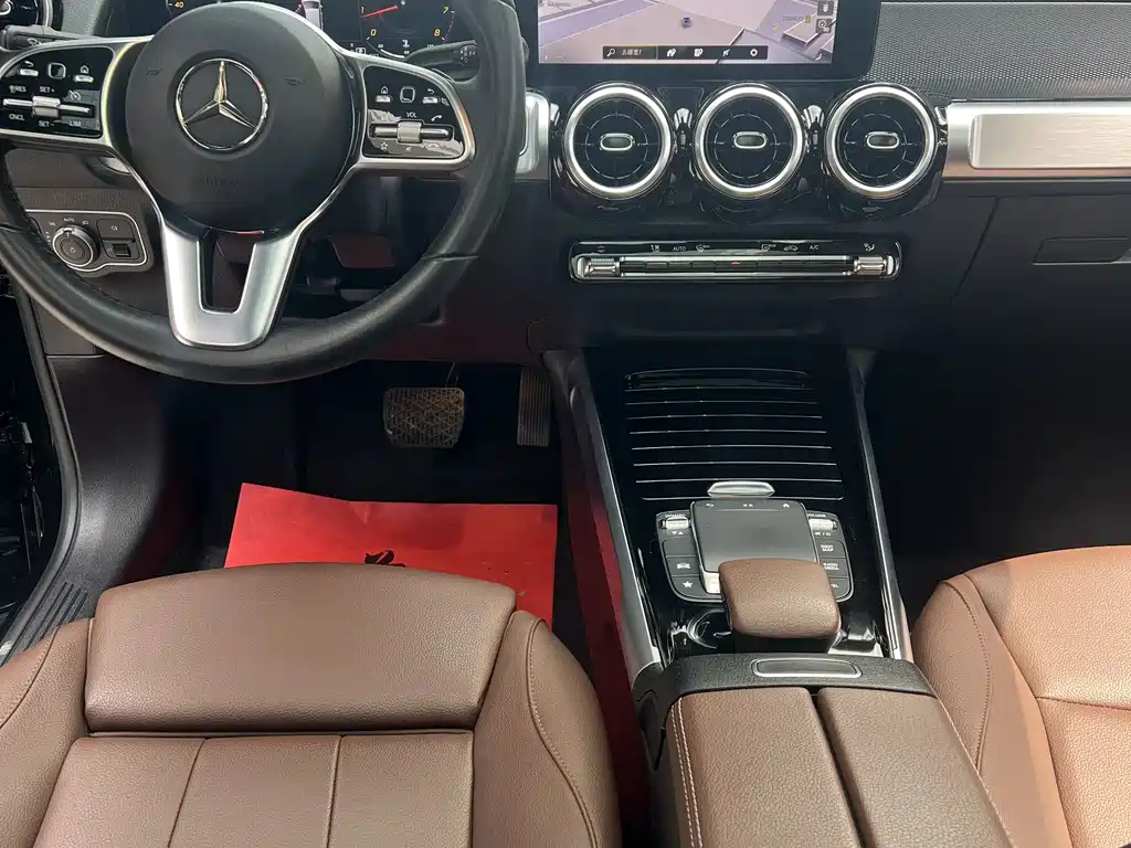 MERCEDES BENZ GLB 2022