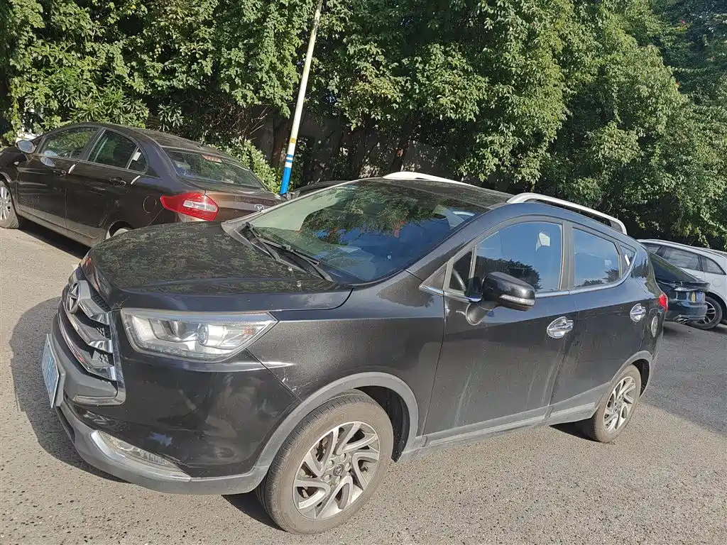 JAC REFINE S3 2016