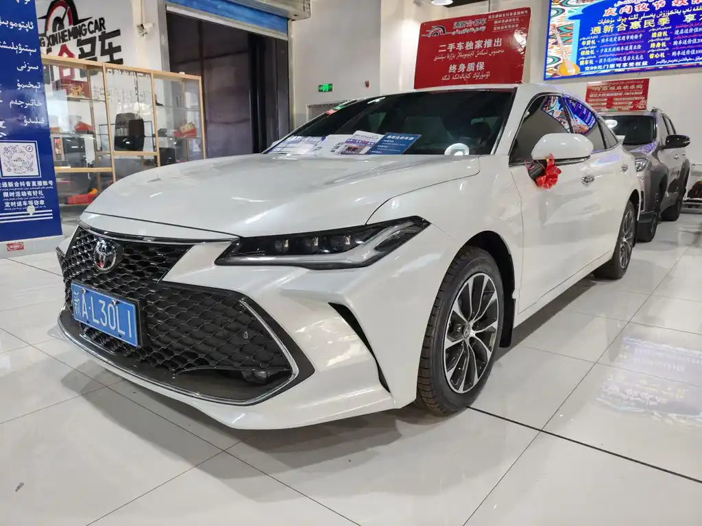 TOYOTA AVALON 2023