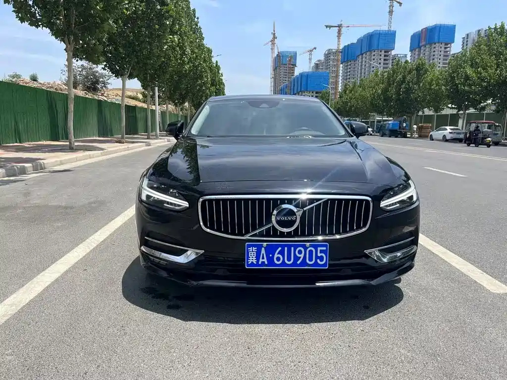 VOLVO S90 2020