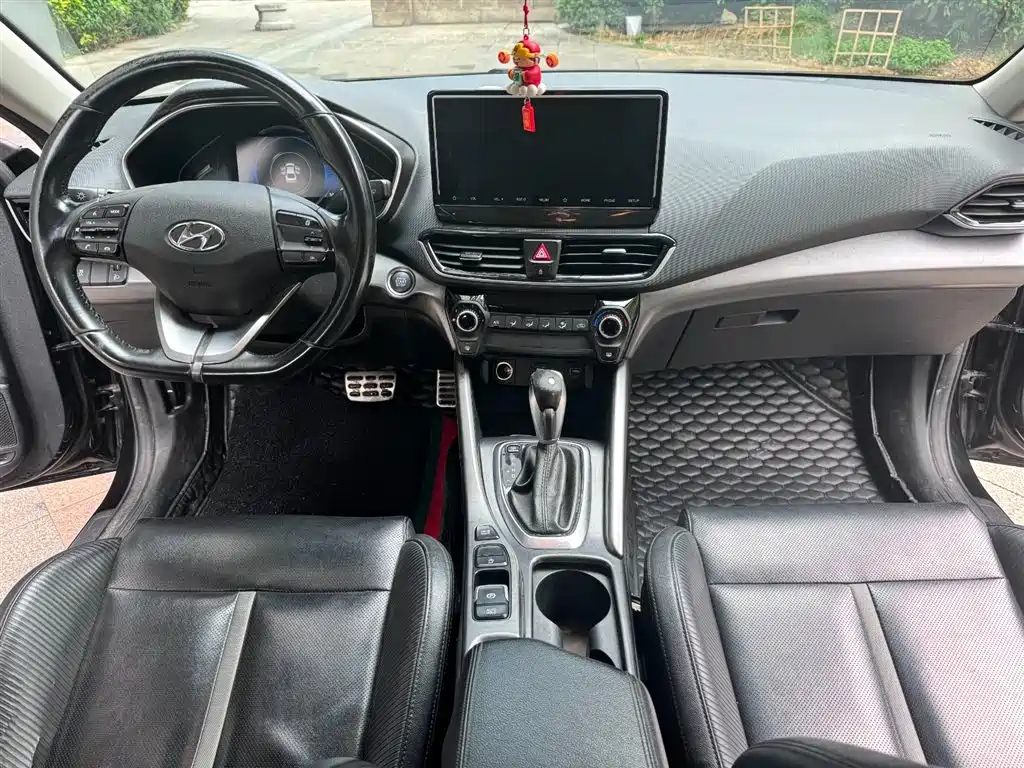 HYUNDAI LAFESTA 2019