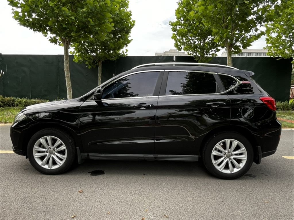 HAVAL H2 2014