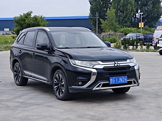 MITSUBISHI OUTLANDER 2020