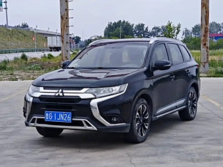 MITSUBISHI OUTLANDER 2020