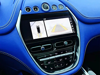 ASTON MARTIN DBX  2021 YEAR 4.0T V8 2021