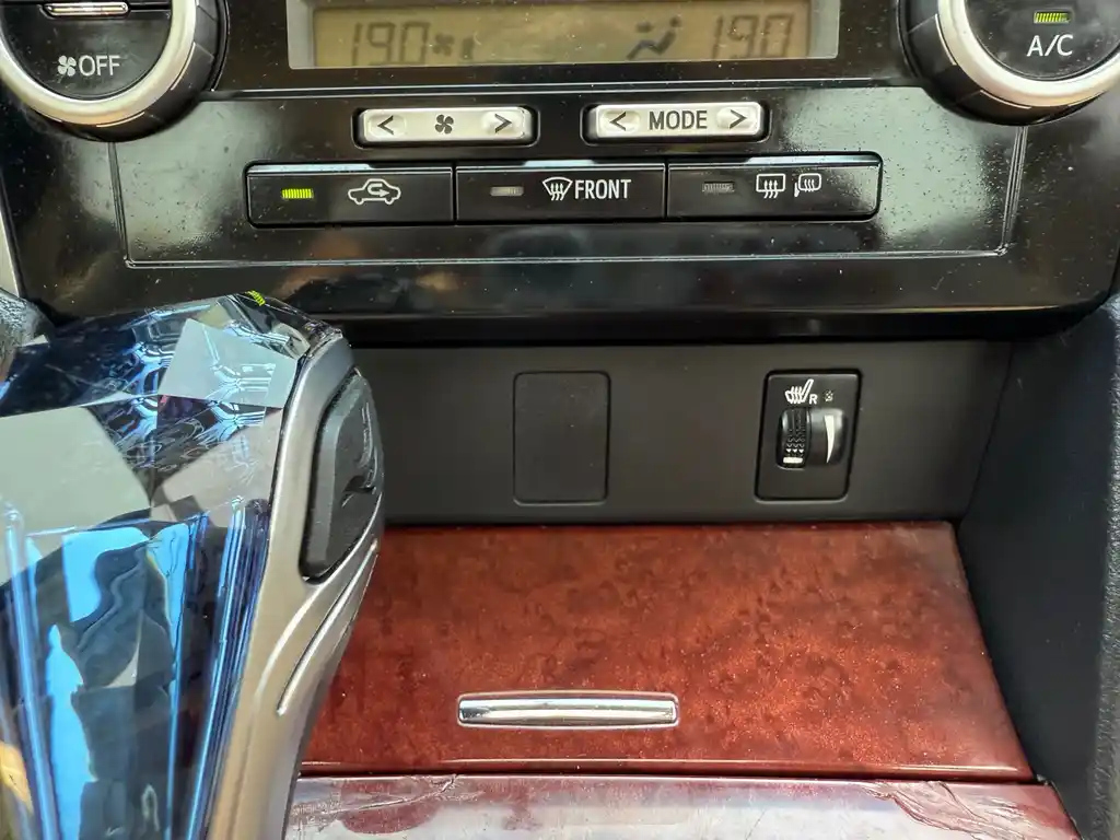 TOYOTA CAMRY 2012