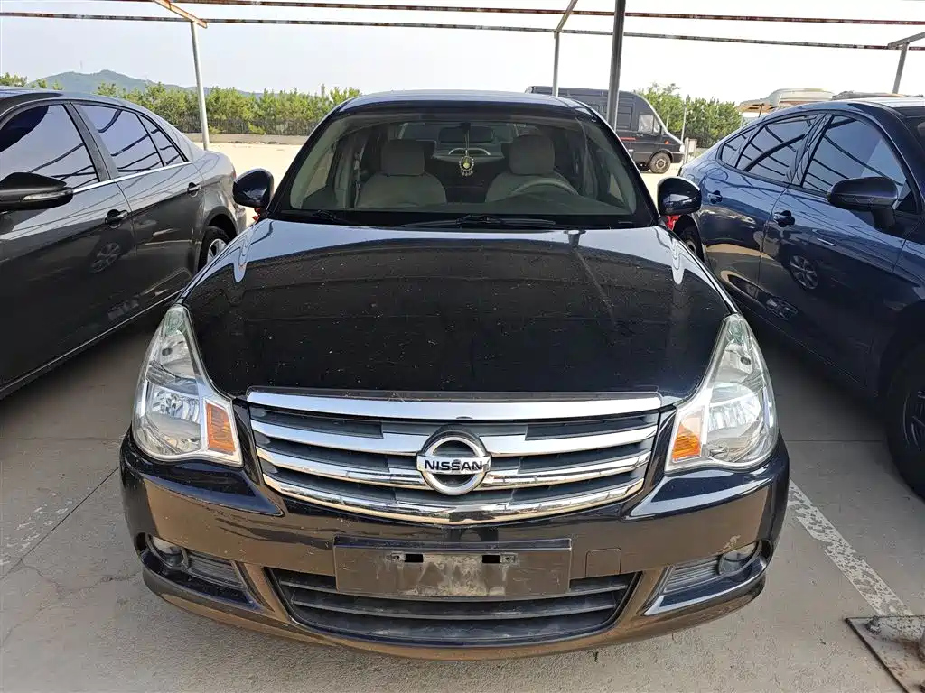 NISSAN SYLPHY 2012