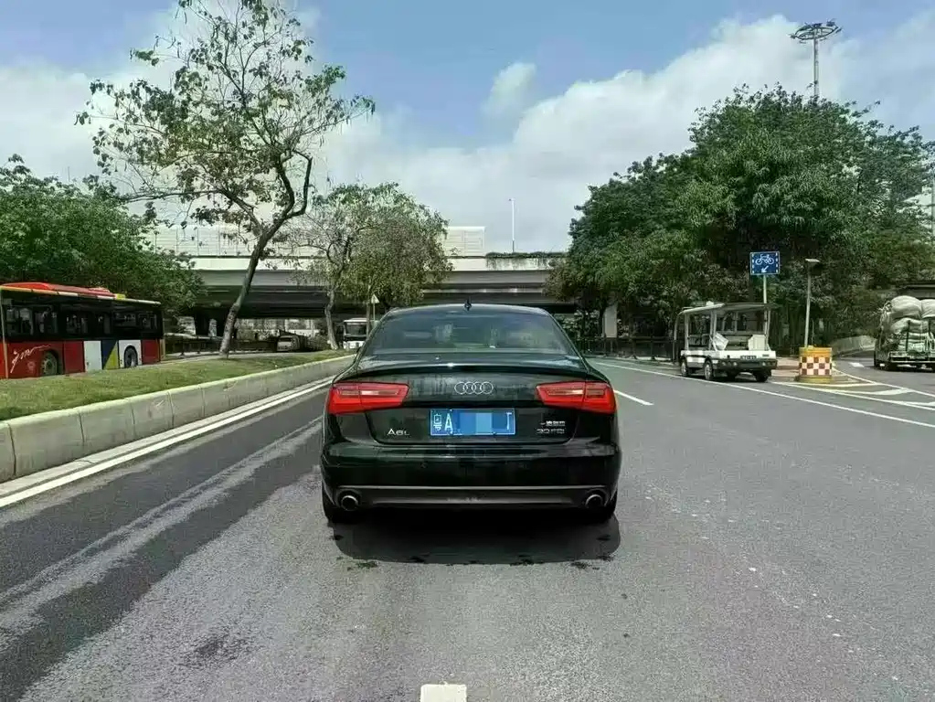 AUDI A6L 2014