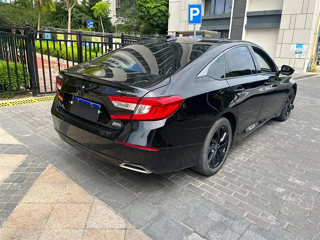 HONDA ACCORD 2018